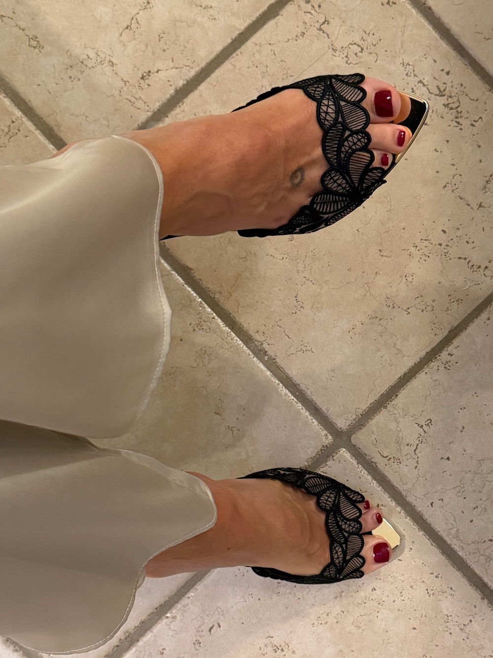 I.N.C. International Women's Concepts Amra Dress Slide Sandals black lace, sz 9